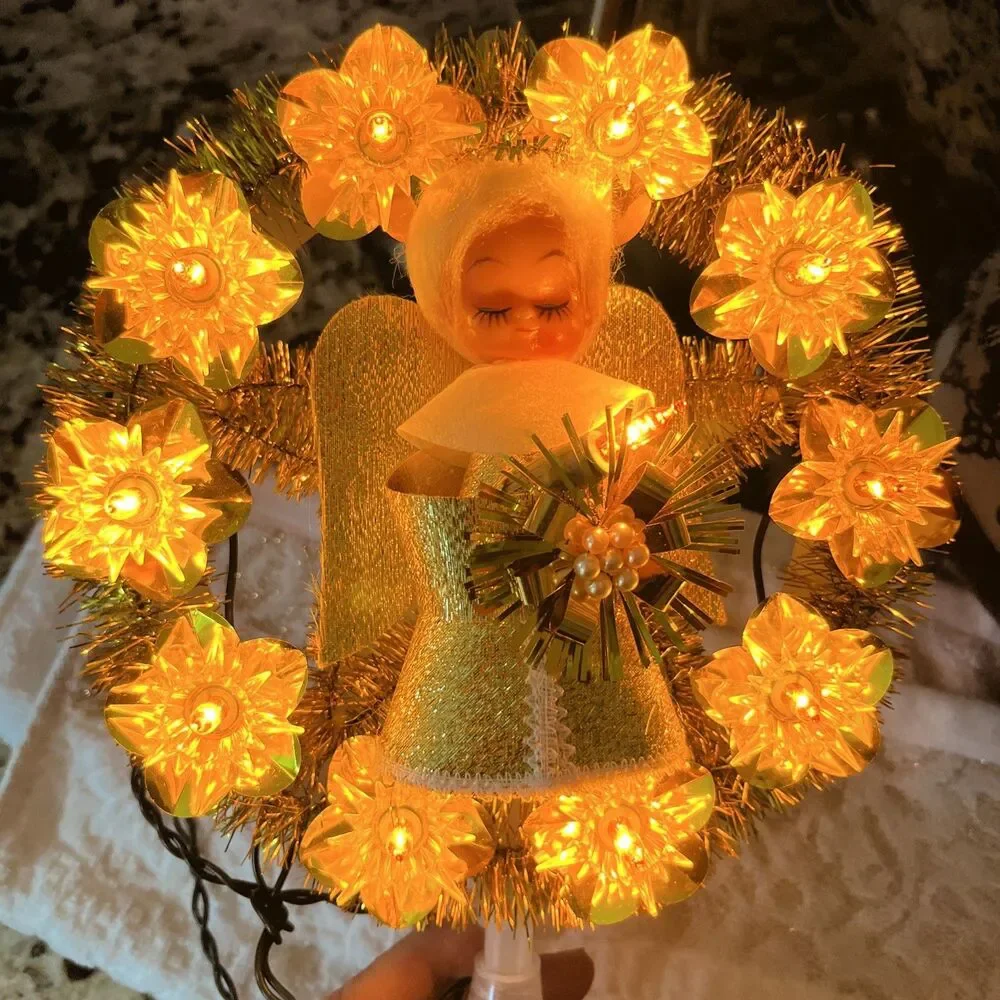 Vintage Beacon 11 Light Angel Wreath Christmas Tree Topper